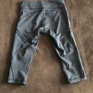 Lululemon capris